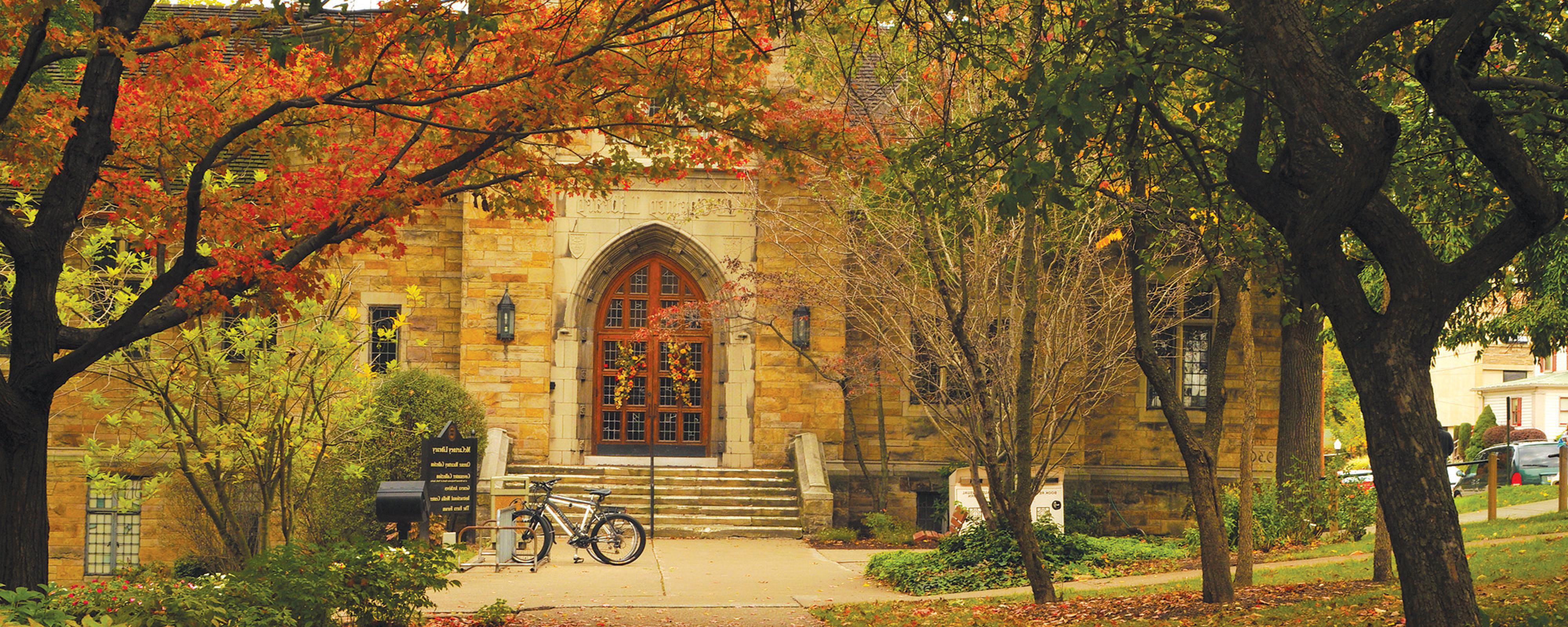 Image of McCartney Library at bwin体育大学